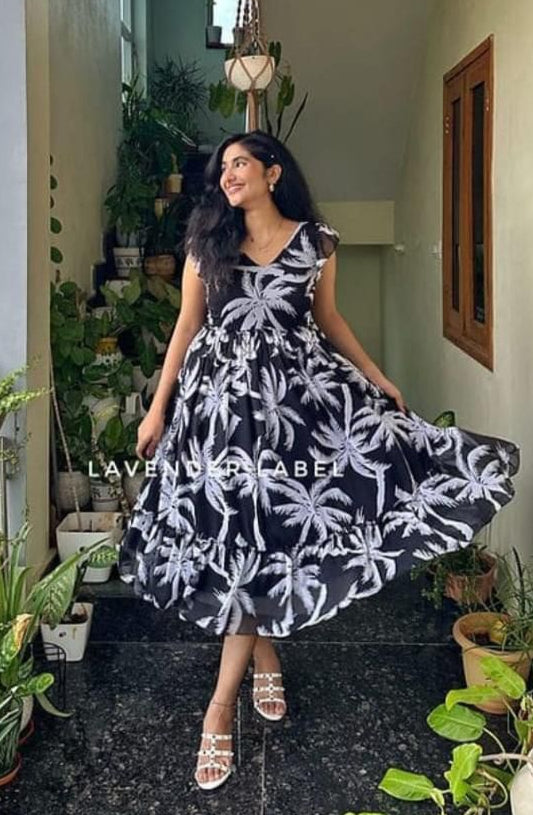 Breezy black midi dress