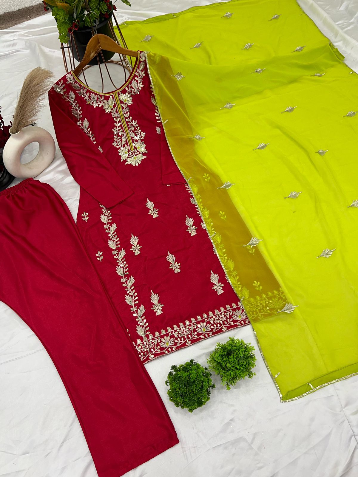 Elegant Embroidered Suit Set with Dupatta