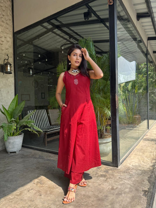 Sleeveless Maroon Embroidered Kurta Set with Pants