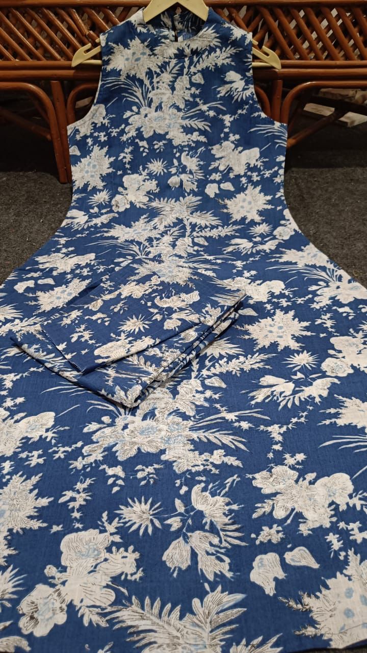 Stylish and comfortable floral print kurta set